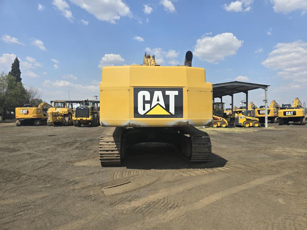 CATERPILLAR 349D2L EXCAVATOR