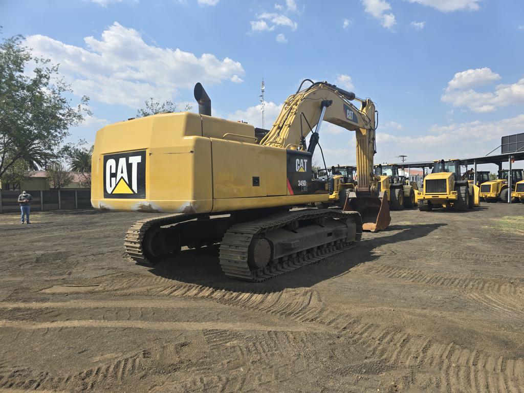 CATERPILLAR 349D2L EXCAVATOR