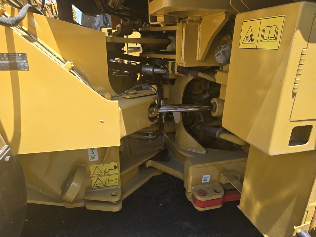 CATERPILLAR 950H LOADER