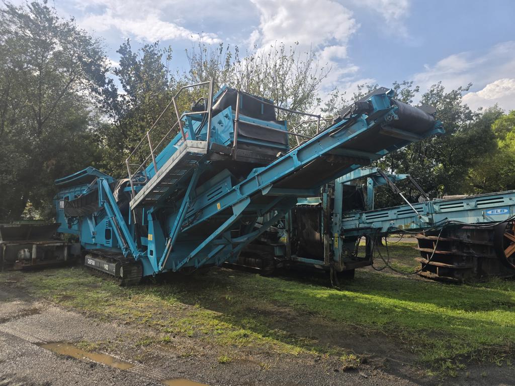 CHEIFTAIN 1400 SCREEN