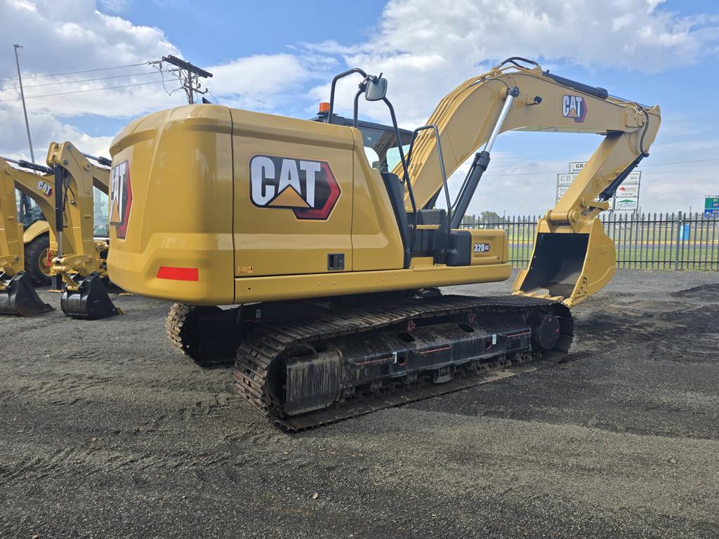 CATERPILLAR 320GC EXCVATOR