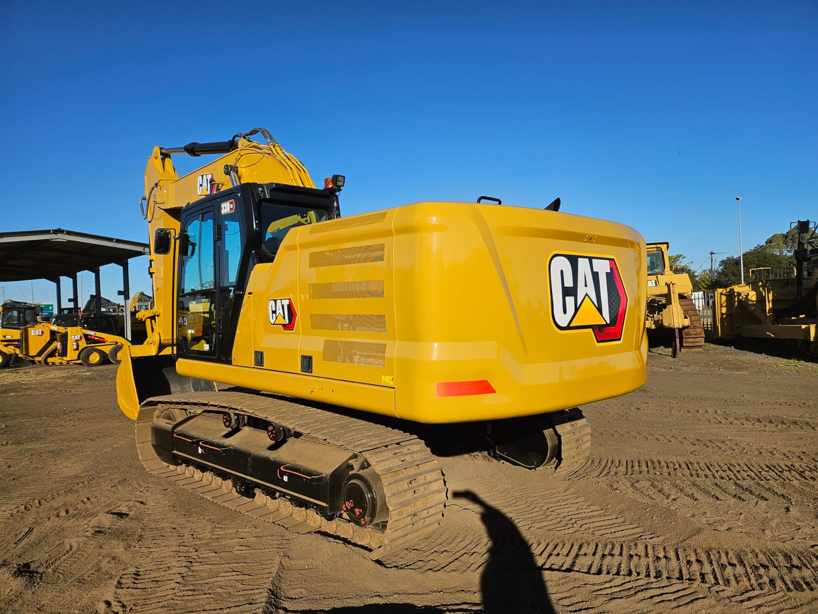 CATERPILLAR 330GC EXCAVATOR