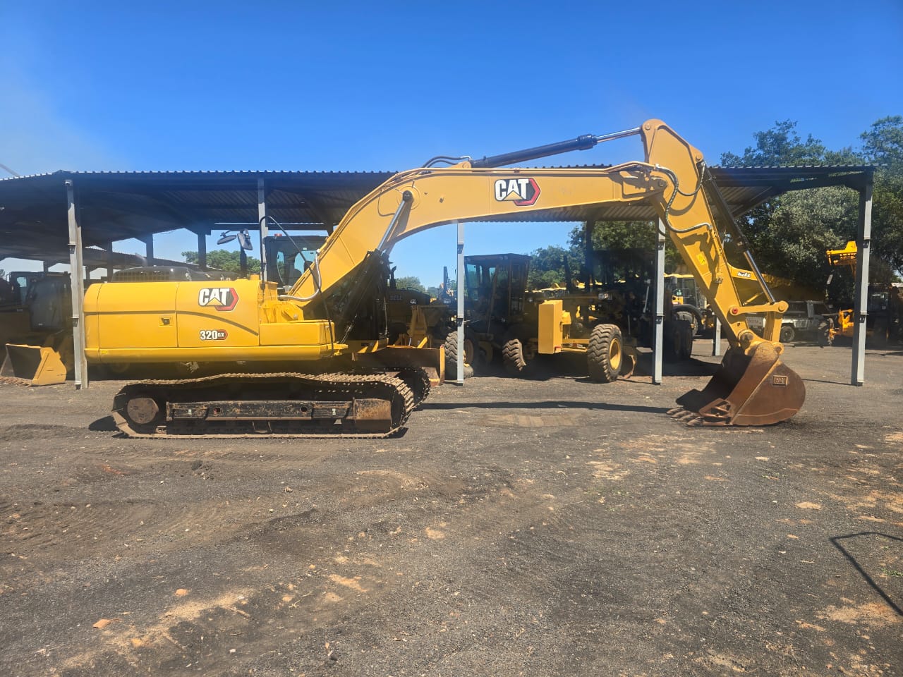 CATERPILLAR 320GX EXCVATOR