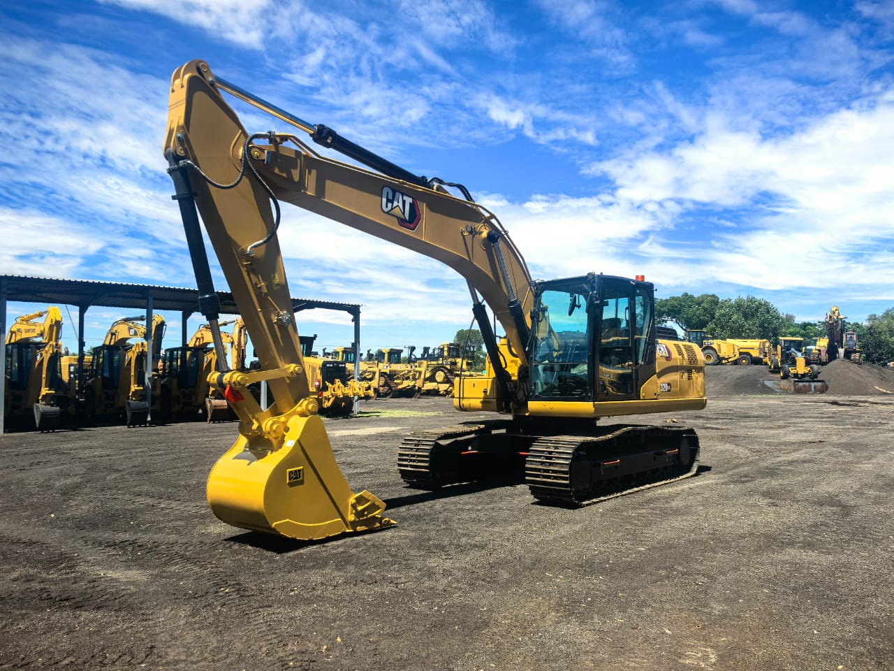 CATERPILLAR 320GX EXCVATOR