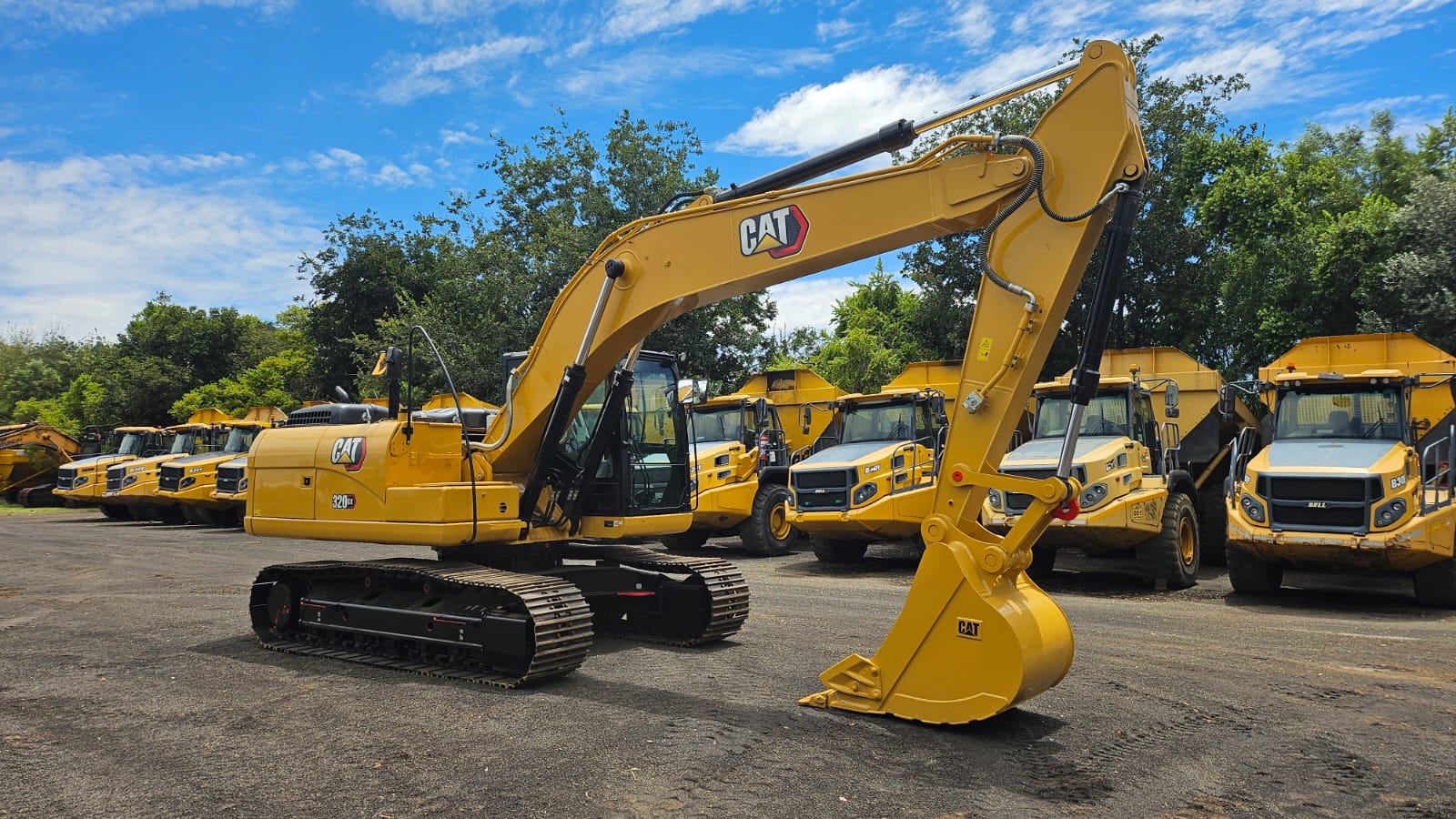 CATERPILLAR 320GX EXCVATOR