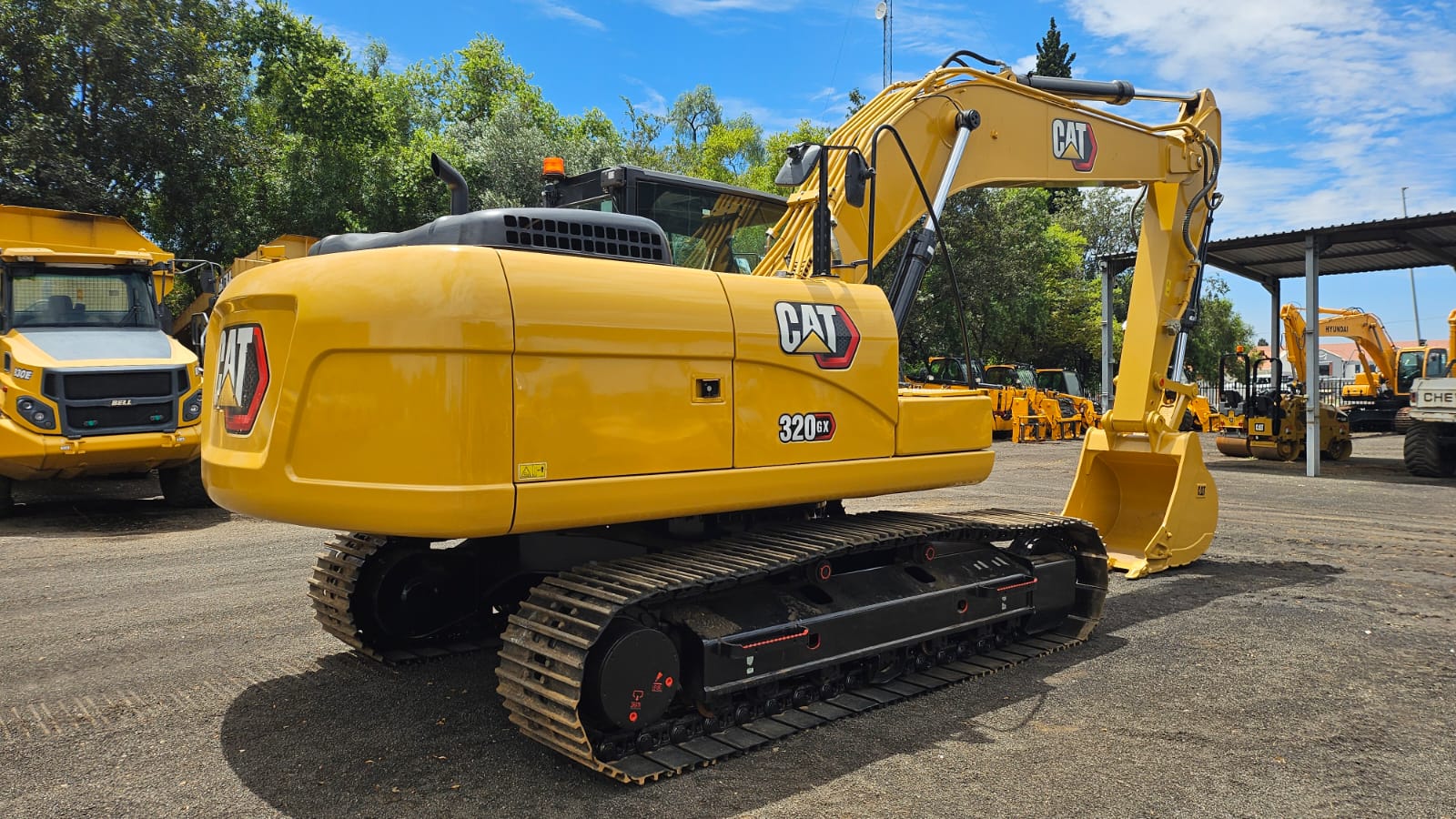CATERPILLAR 320GX EXCVATOR