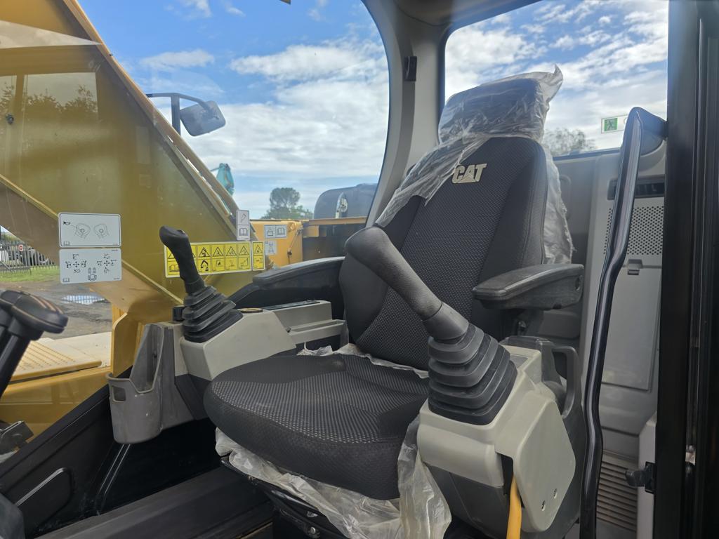 CATERPILLAR 320GX EXCVATOR