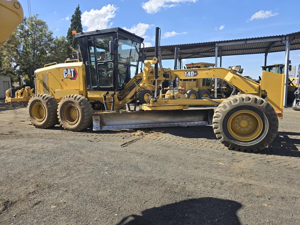 CATERPILLAR 140GC GRADER