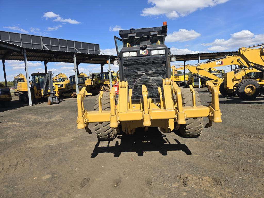 CATERPILLAR 140GC GRADER