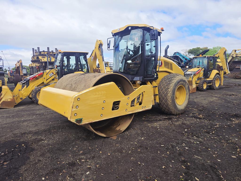 CATERPILLAR CS11GC ROLLER