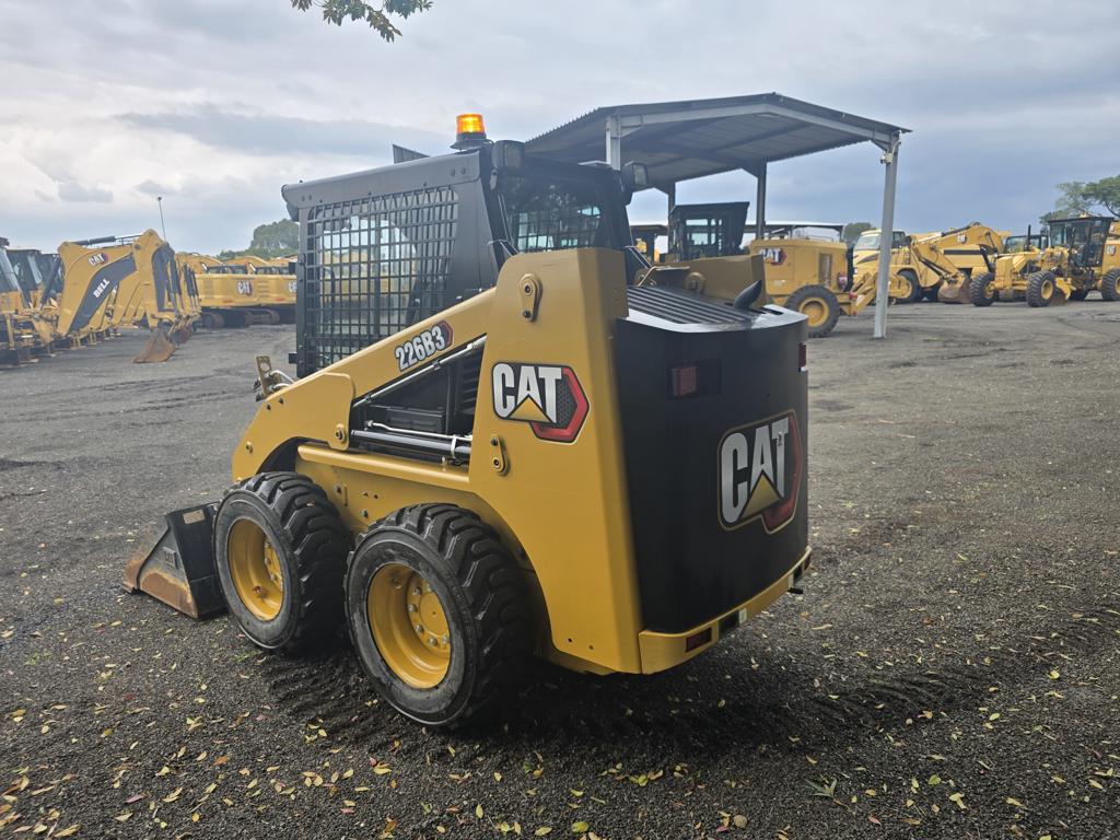 CATERPILLAR 226B3 SKIDSTEER