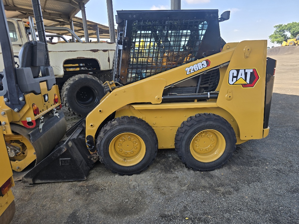 CATERPILLAR 226B3 SKIDSTEER
