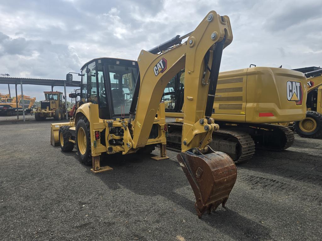 CATERPILLAR 426 TLB