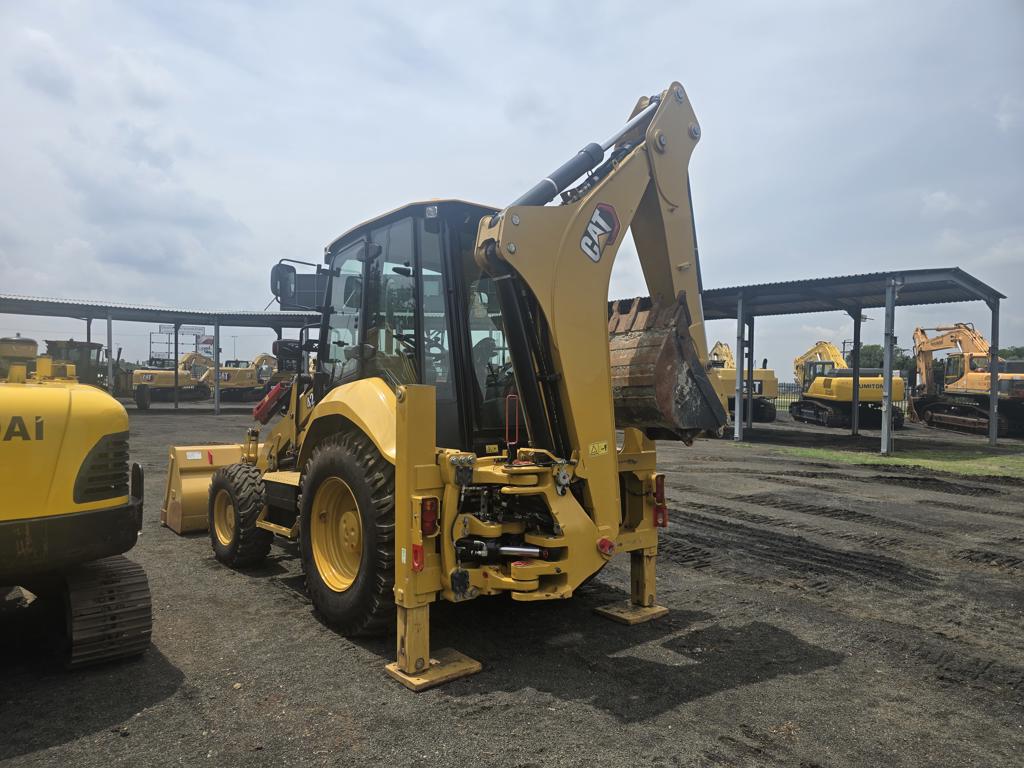 CATERPILLAR 426 TLB