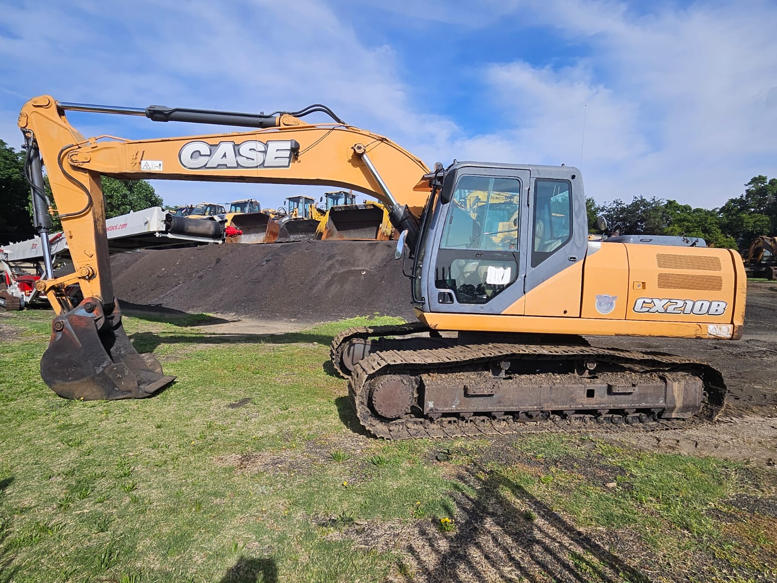 CASE CX210B EXCAVATOR
