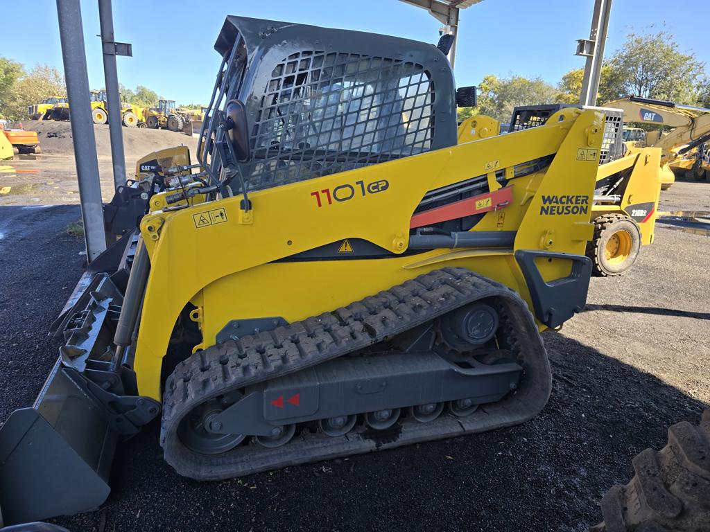 WACKER NEUSON 1101C TRACK SKIDSTEER